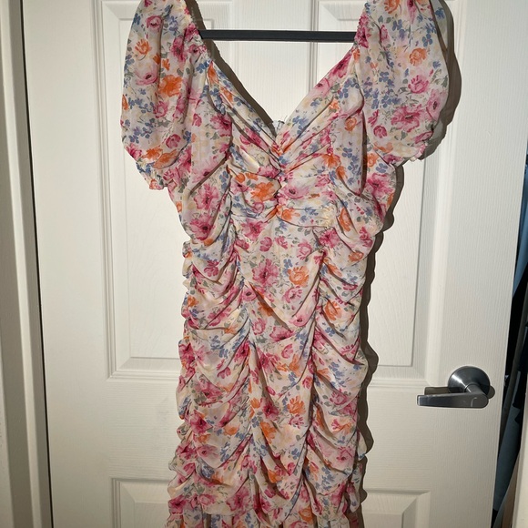 Floral Ruched Dress - Picture 2 of 3